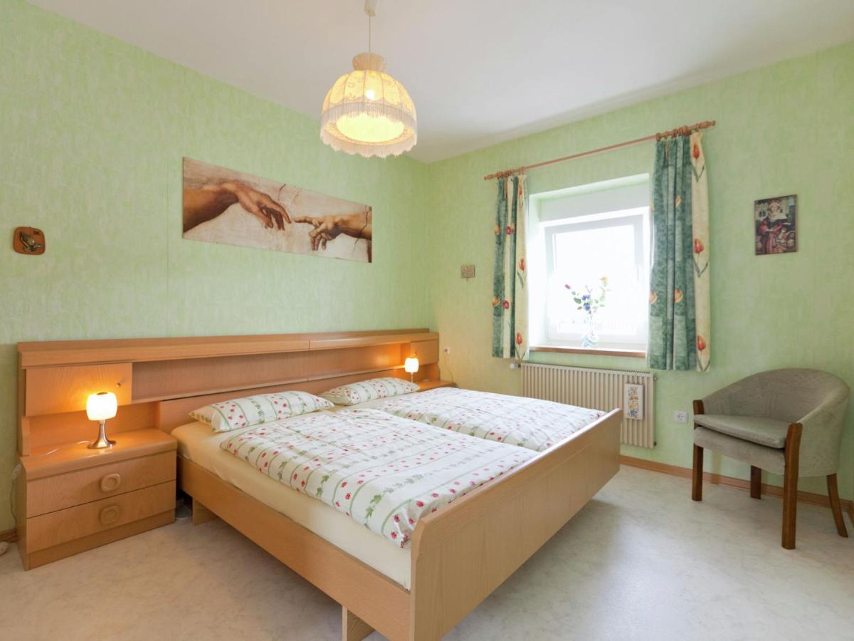 Apartment Near The Nurburgring With Terrace Хилесхайм Екстериор снимка