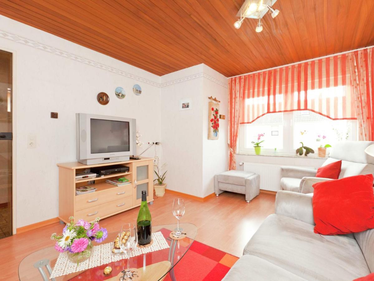 Apartment Near The Nurburgring With Terrace Хилесхайм Екстериор снимка